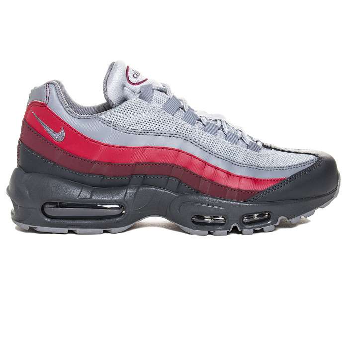 Кроссовки Nike Air Max 95 Essential потертости на баллонах 749766-025